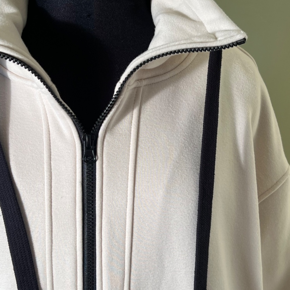 NEW Mono B Brand Cozy Lined Off-White Pullover with Black Accents Size 1X